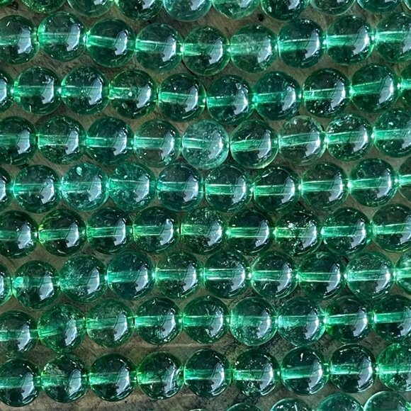 8mm Green Quartz Bead Strand - Picture 3 of 5